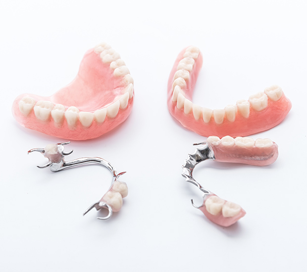 Great Neck Dentures and Partial Dentures